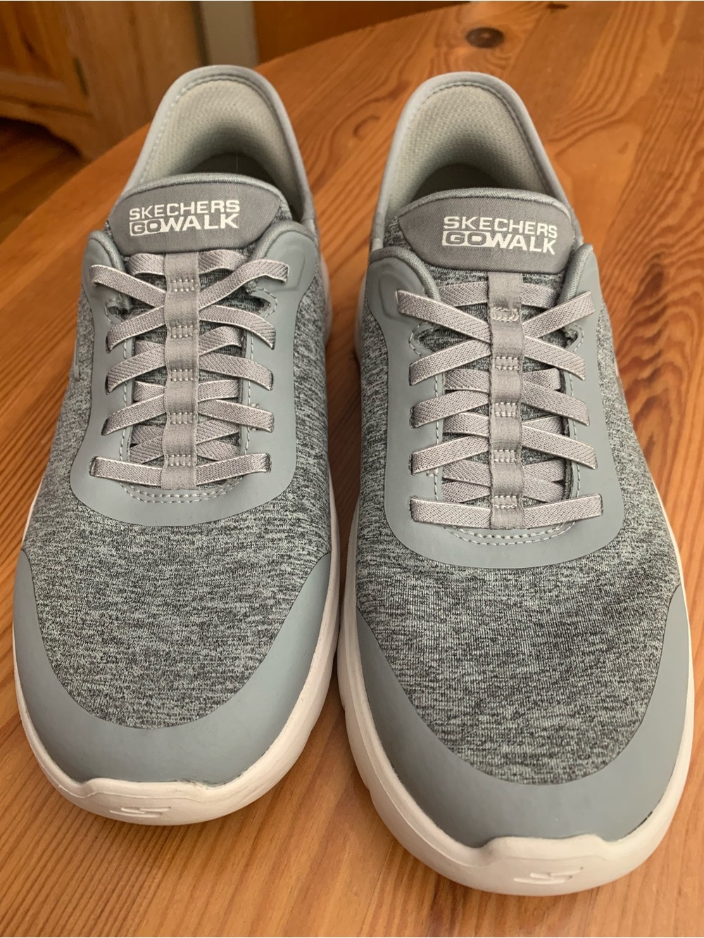 Skechers GOwalk Women's Light Gray Knit Slip-On Hands Free Walking Sneakers
